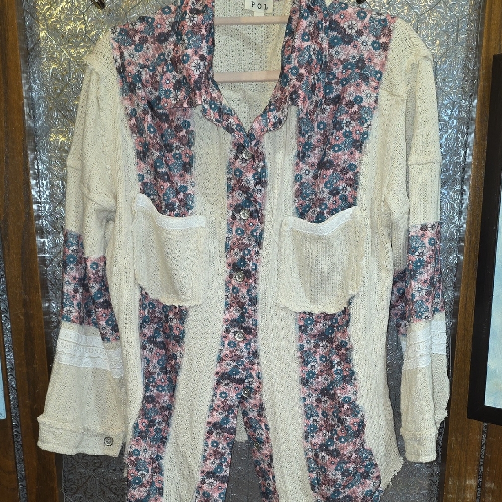 POL Cream and Pink Floral Button-Up Shirt Or Lightweight Shacket